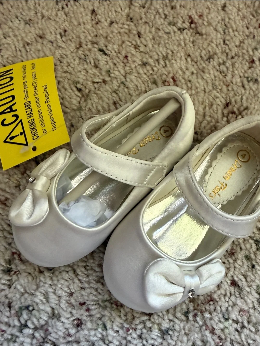 Dream Pairs Babt Girls' Ivory Bow Mary Jane Shoes 4T